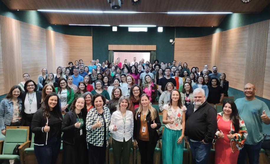 Imunização é tema de encontro de educação permanente de profissionais da saúde