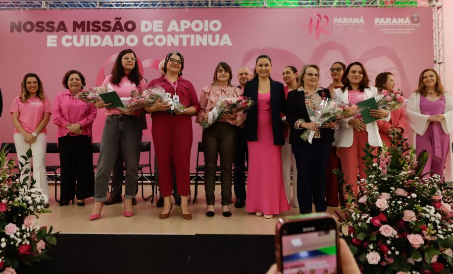 Encerramento do Paraná Rosa reforça sobre os cuidados com a saúde da mulher