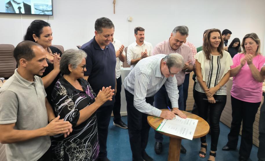 Estado investe R$ 2,6 milhões em saúde de Ibiporã com nova base do Samu e reforma de UPA