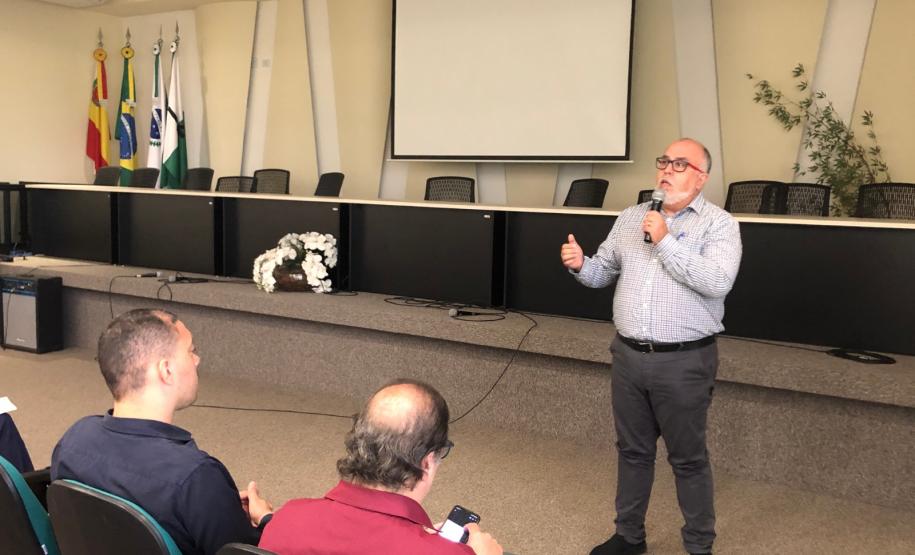 Oficina do Planejamento Regional Integrado reúne gestores e técnicos para aprimorar a saúde no Estado