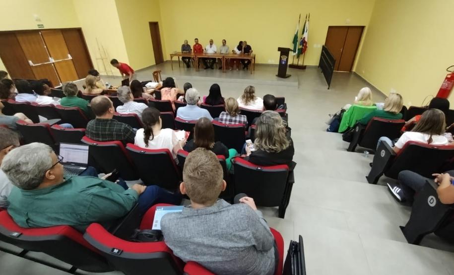 Paraná define linhas prioritárias de cuidado à saúde nas quatro macrorregiões