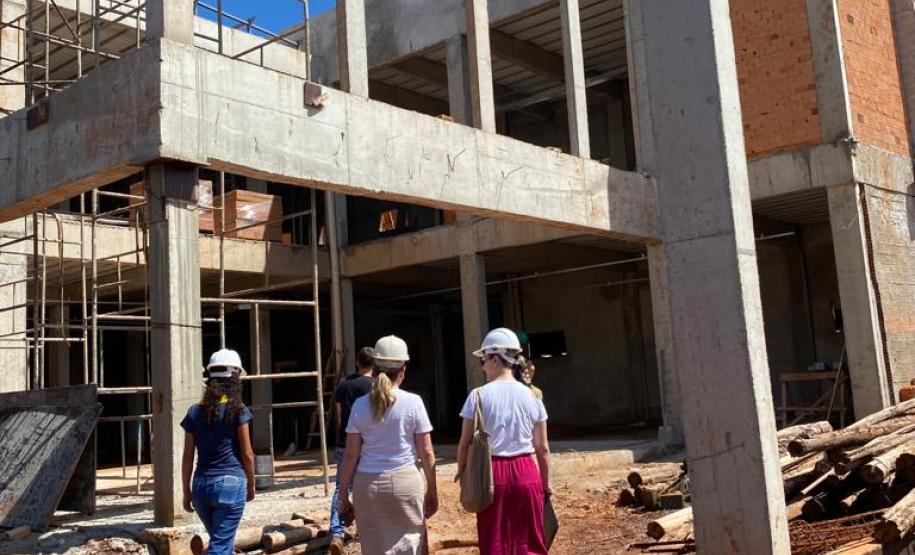 Primeiro Ambulatório Médico de Especialidades do Paraná tem mais de 30% das obras concluídas