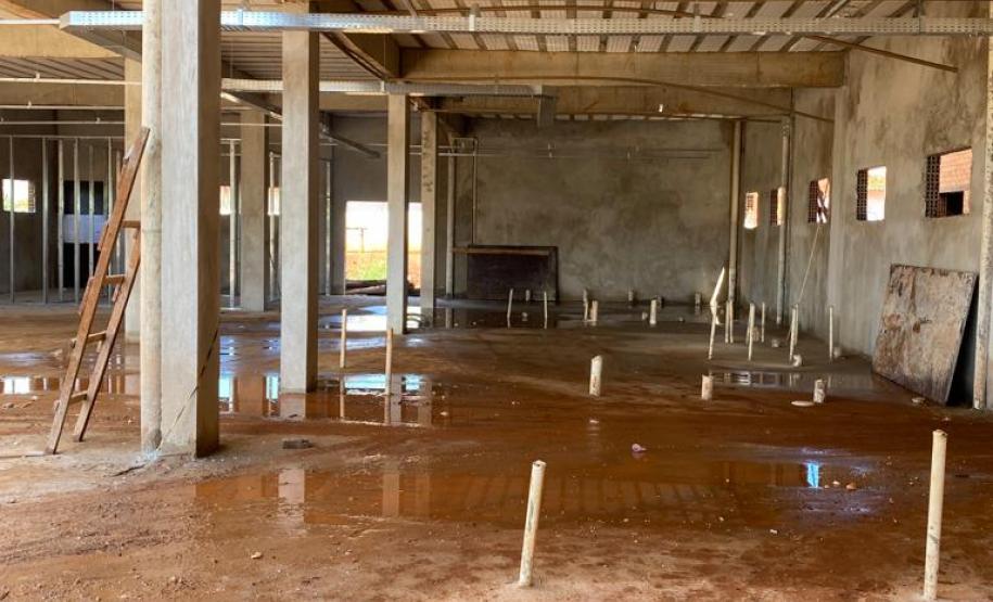 Primeiro Ambulatório Médico de Especialidades do Paraná tem mais de 30% das obras concluídas