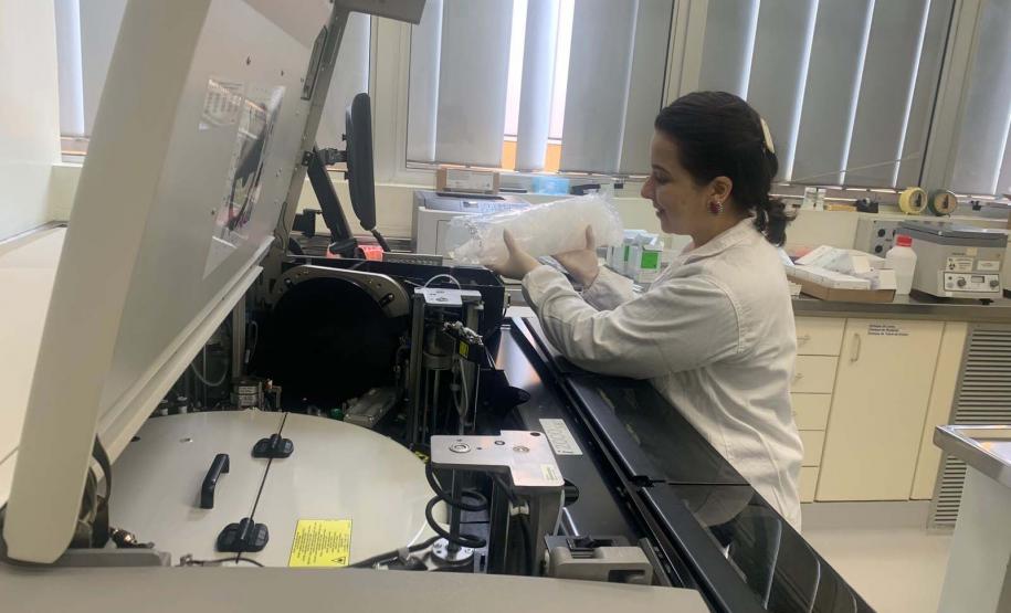 Com 129 anos, Lacen finaliza 2023 com nova tecnologia de sequenciamento genético