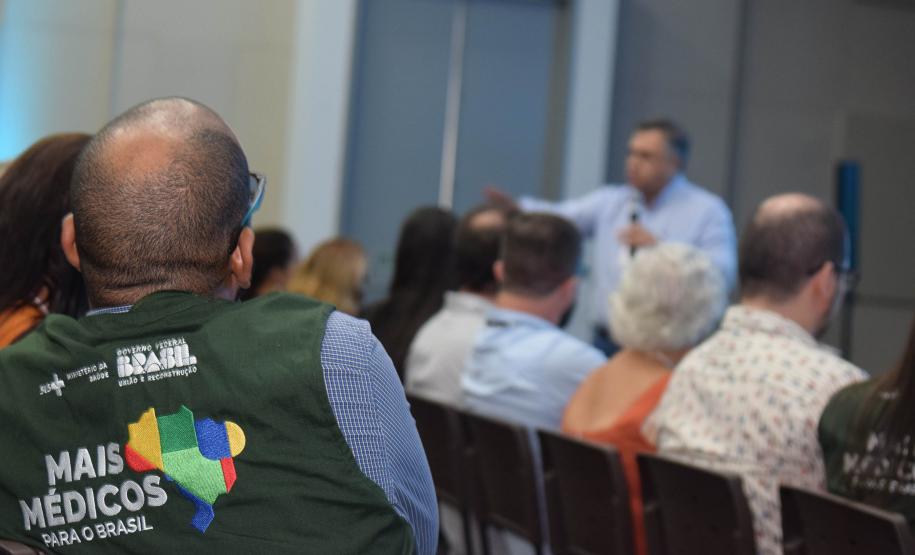 Secretaria da Saúde promove acolhimento do Programa Mais Médicos em Foz do Iguaçu