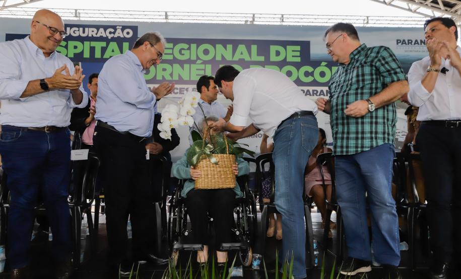 Após investimento de R$ 16,4 milhões, governador inaugura Hospital de Cornélio Procópio
