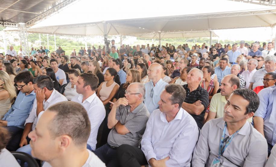 Após investimento de R$ 16,4 milhões, governador inaugura Hospital de Cornélio Procópio