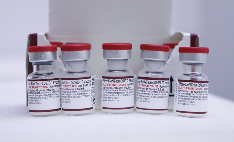 Vacina contra Covid-19 passa a fazer parte do calendário vacinal da criança em 2024