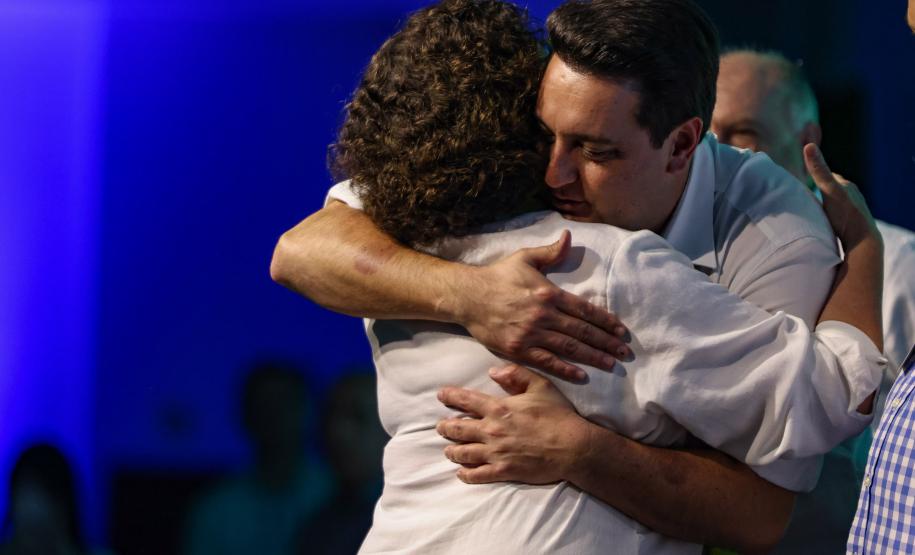 Governador anuncia R$ 1 bilhão para fortalecer a saúde no Paraná