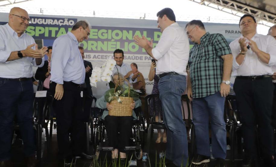 Após investimento de R$ 16,4 milhões, governador inaugura Hospital de Cornélio Procópio