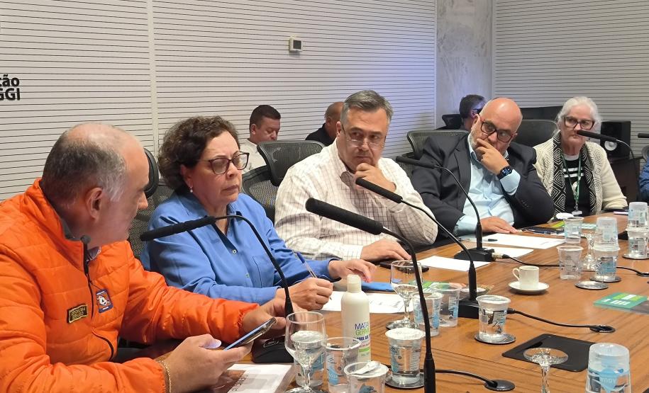 Governo do Paraná fortalece combate à Dengue em reunião do Comitê Intersetorial