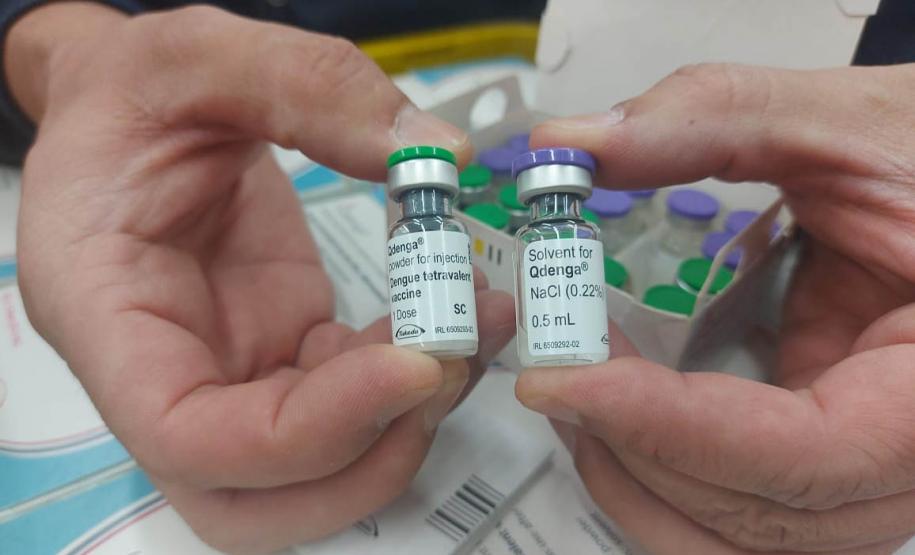 Estado distribui vacinas da dengue às Regionais de Saúde e promove instrução de aplicação