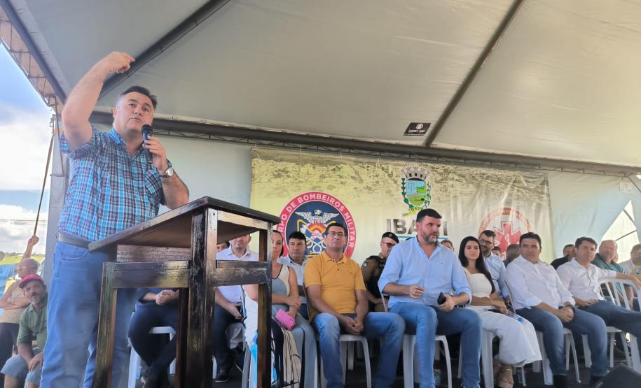 Estado entrega novos veículos para reforçar serviços de saúde em Ibaiti e região