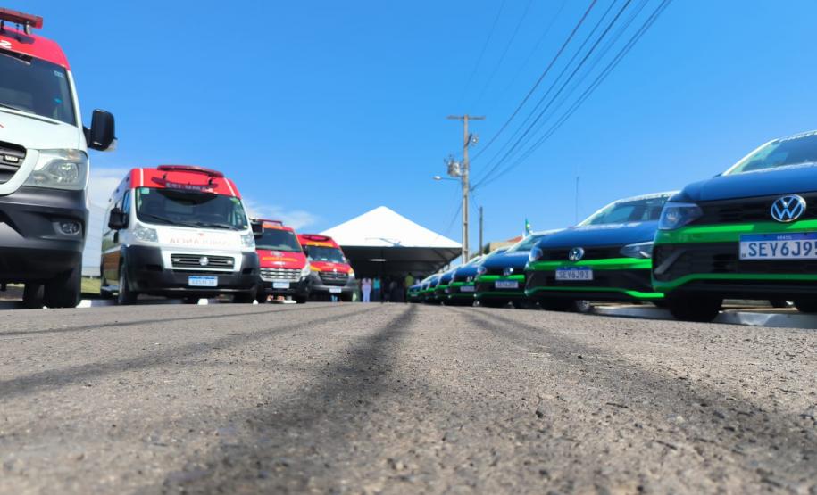 Estado entrega novos veículos para reforçar serviços de saúde em Ibaiti e região