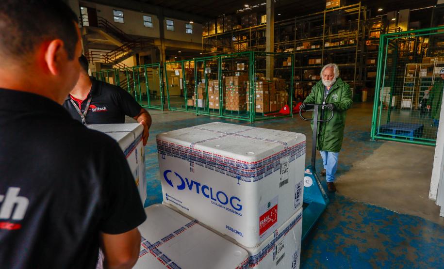 Paraná recebe primeiro lote de vacinas contra a dengue