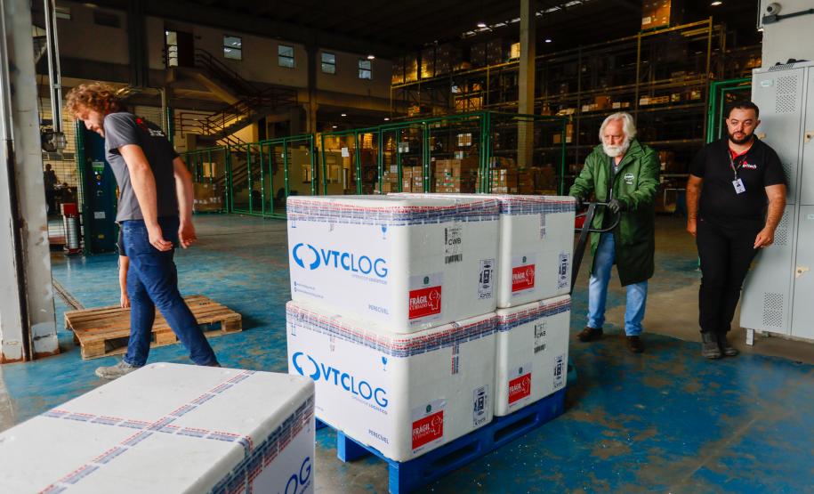 Paraná recebe primeiro lote de vacinas contra a dengue