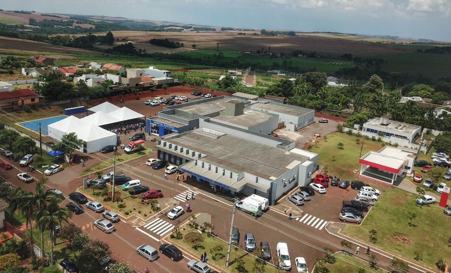 Governador inaugura Hospital de Cafelândia, que terá investimento mensal do Estado