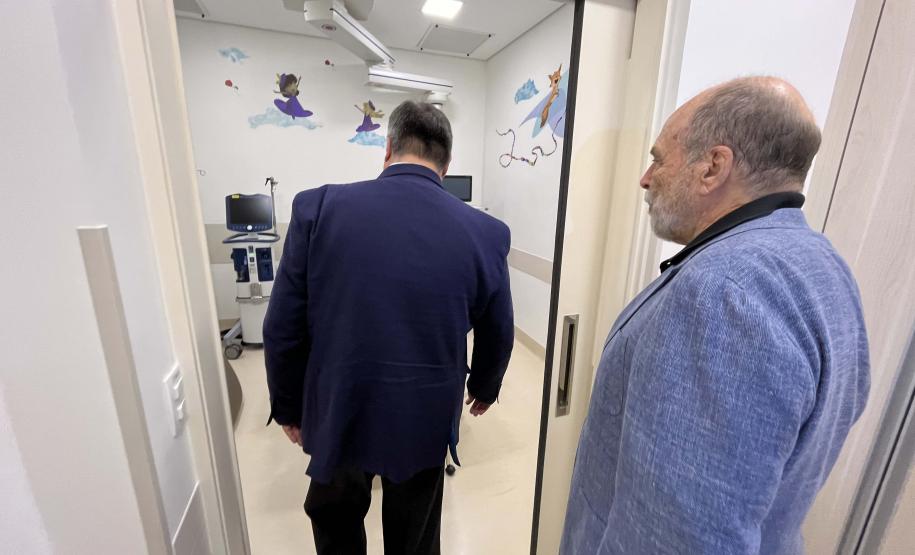 Com apoio do Estado, Hospital Pequeno Príncipe inaugura oito novos leitos de UTI