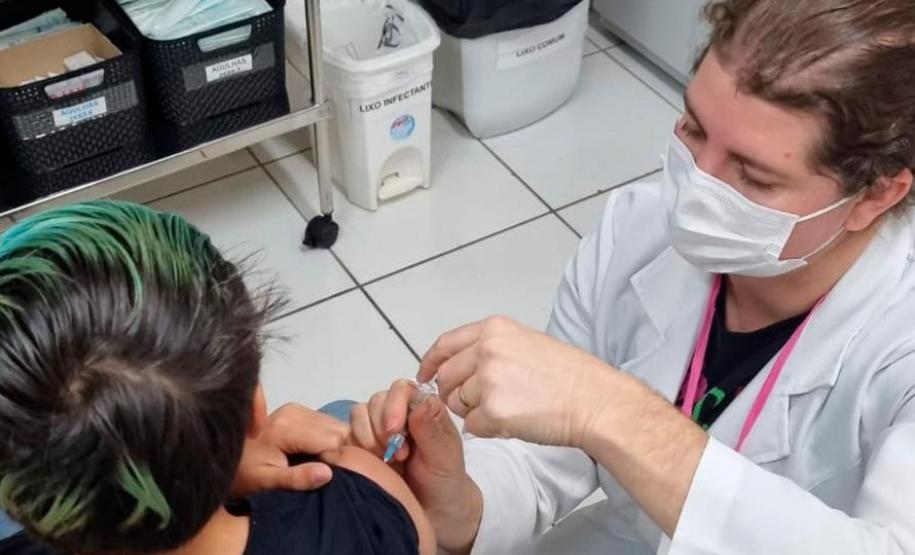 Campanha de vacinação contra a gripe começa nesta segunda para 4,5 milhões de pessoas