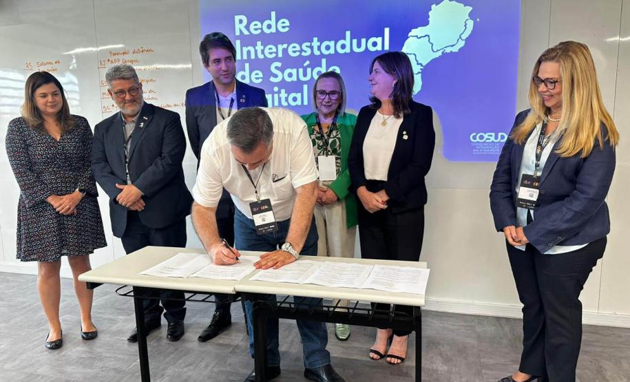 Paraná apresenta processo de compra de medicamentos por consórcio no Cosud