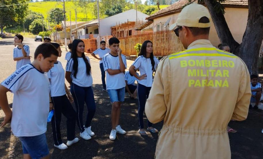 Com adesão de 370 cidades, campanha de primeiras-damas contra dengue já tem ações