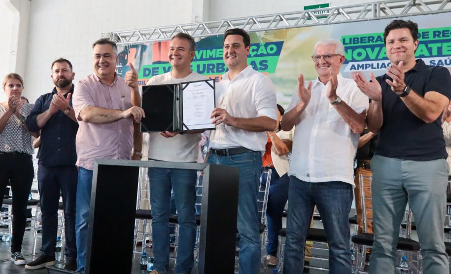 Governador anuncia R$ 4,7 milhões para nova maternidade e em Guaratuba