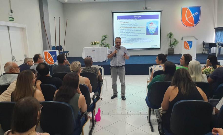 Assistência a pacientes suspeitos de dengue é tema de capacitação em Guarapuava