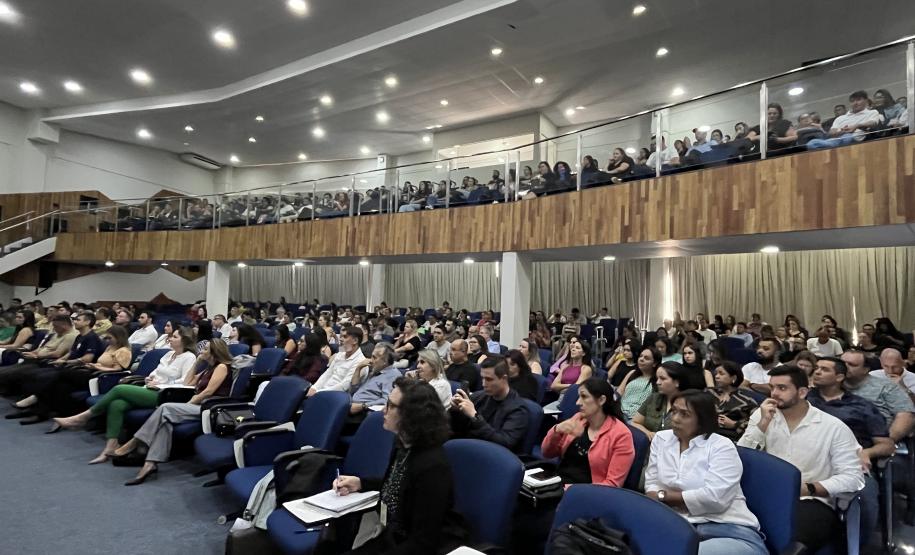 Saúde promove seminário para aprimorar cuidados na rede de urgência e emergência