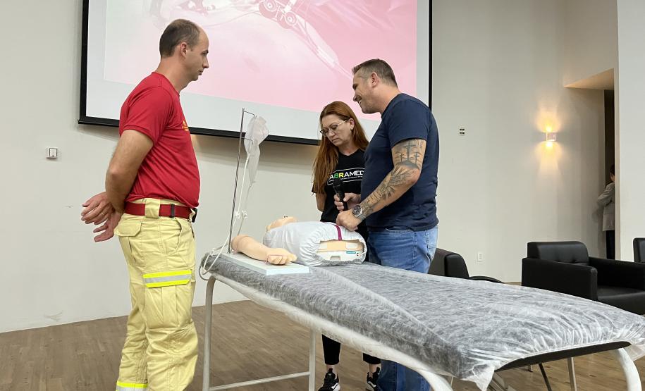 Saúde promove seminário para aprimorar cuidados na rede de urgência e emergência