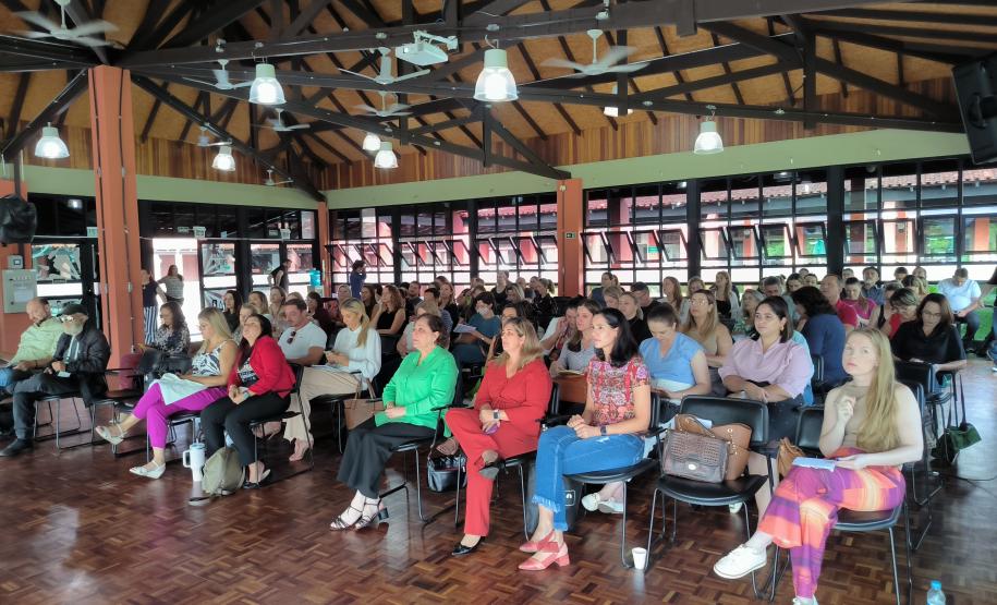 Buscando fortalecer regionalização, Estado realiza encontro do Planejamento Regional Integrado