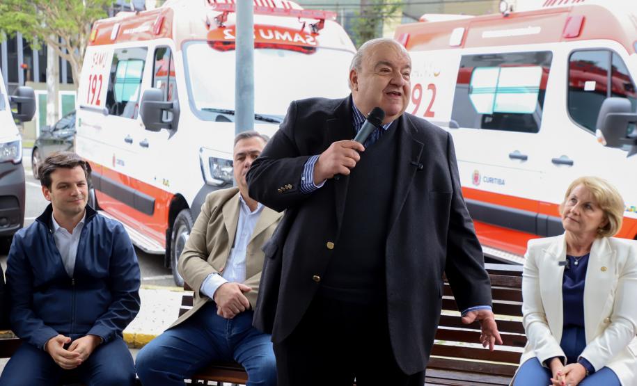Estado entrega 24 novas ambulâncias para fortalecer o Samu de Curitiba