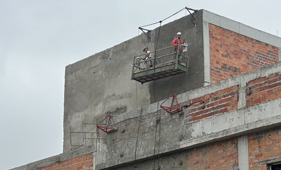 Novos Ambulatórios Médicos de Especialidades do Paraná têm obras adiantadas