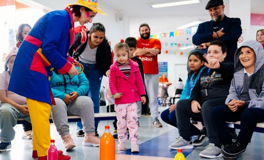 Pacientes de hospital infantil de Campo Largo entram no clima de festa junina