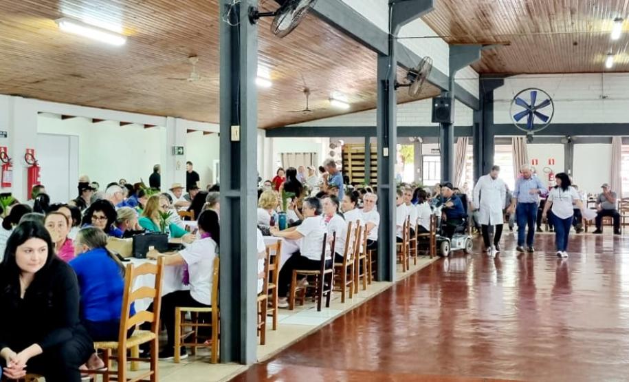 Saúde capacita 500 profissionais da região Sudoeste no cuidado e atenção à pessoa idosa