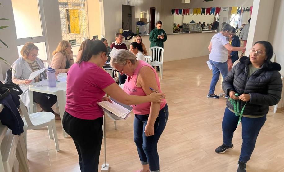 Saúde promove capacitação de profissionais e mutirão da pessoa idosa na região Oeste