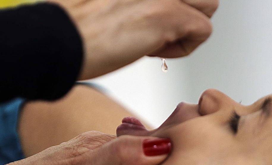 Dia D da vacinação contra a poliomielite será neste sábado em todo Paraná