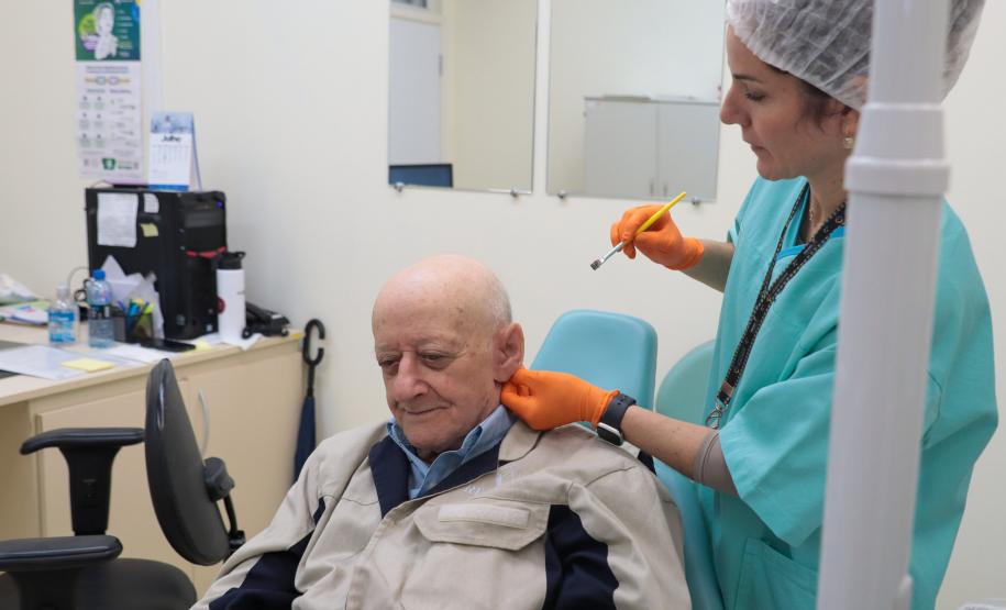 HR produz pelo SUS próteses faciais que recuperam autoestima dos pacientes