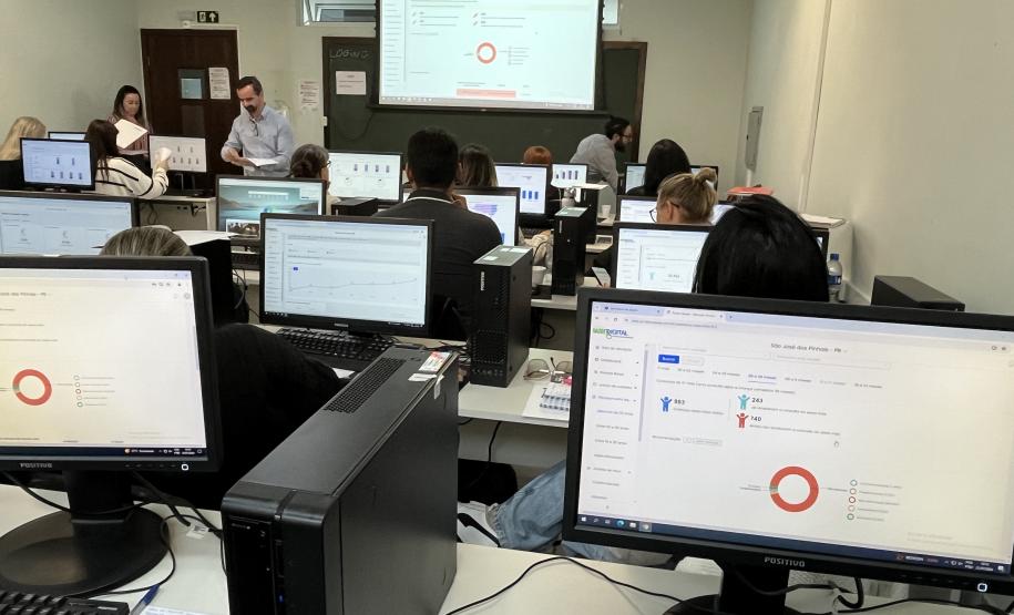 Sesa promove o primeiro treinamento para efetivar a implantação da plataforma Paraná Saúde Digital