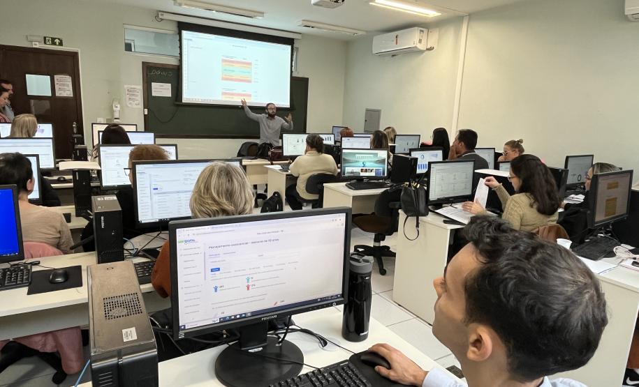 Sesa promove o primeiro treinamento para efetivar a implantação da plataforma Paraná Saúde Digital