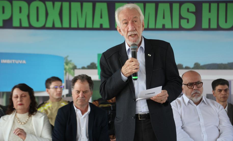 Estado libera R$ 12 milhões para 1º hospital de Imbituva e entrega matrículas de 171 casas