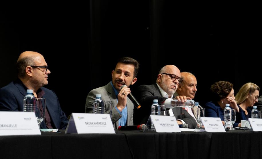 Estado define estratégias com municípios para aumentar cobertura vacinal