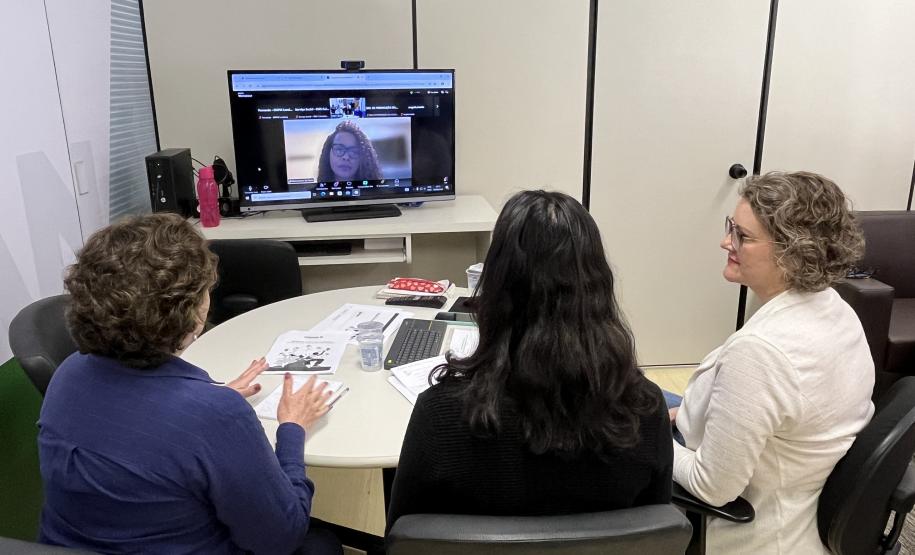 Secretaria da Saúde lança cartilha para orientar sobre violências contra as mulheres