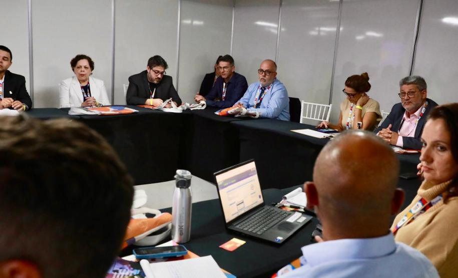 Experiências do Paraná em saúde digital foram tema de encontro do Sul e Sudeste