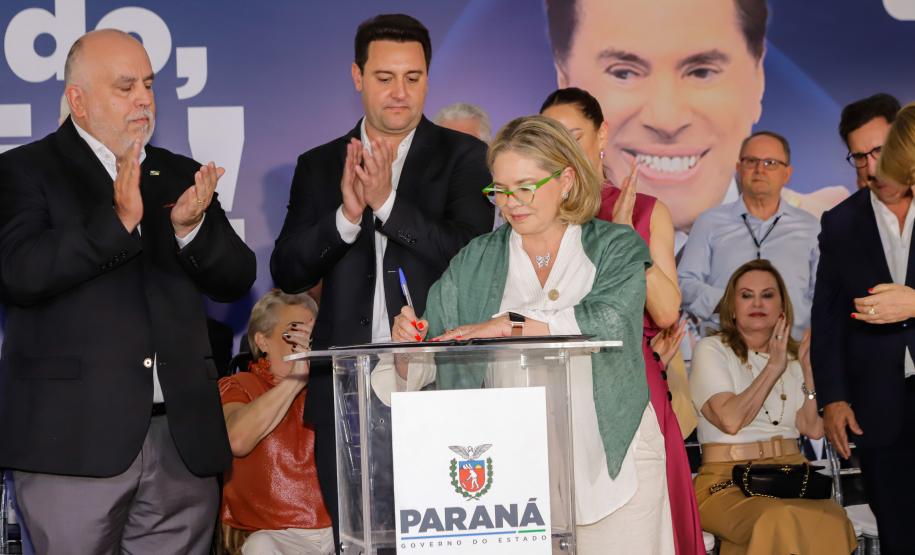 Em parceria com AACD, governador anuncia Complexo de Reabilitação Silvio Santos