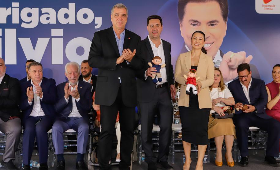 Em parceria com AACD, governador anuncia Complexo de Reabilitação Silvio Santos