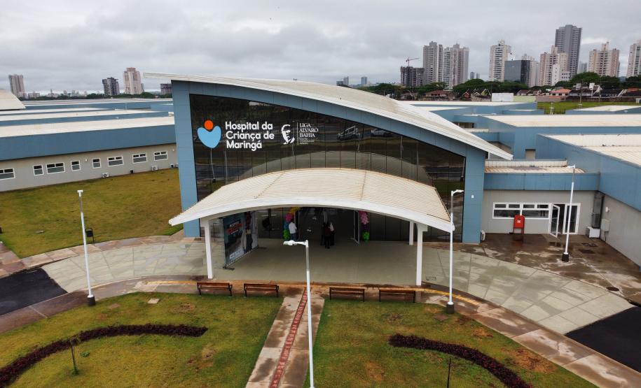 Megaestrutura: governador inaugura Hospital da Criança de Maringá