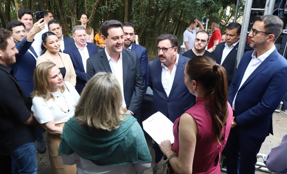 Em parceria com AACD, governador anuncia Complexo de Reabilitação Silvio Santos