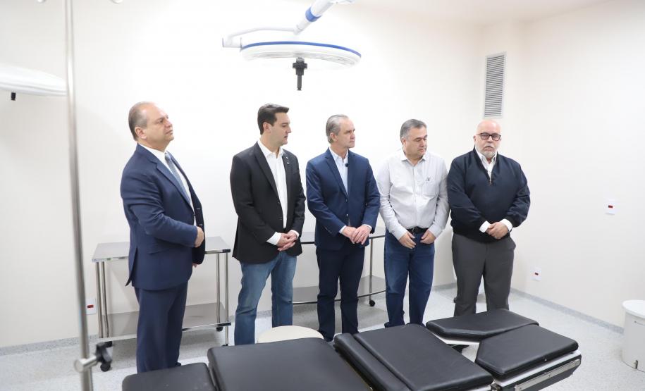 Megaestrutura: governador inaugura Hospital da Criança de Maringá