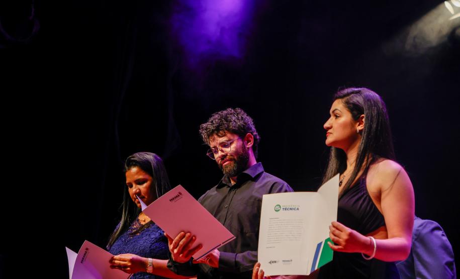 Residentes técnicos do Governo do Estado apresentam propostas em gestão de saúde