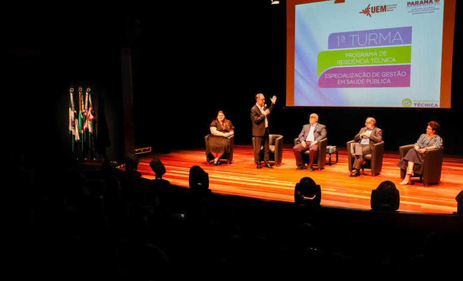 Residentes técnicos do Governo do Estado apresentam propostas em gestão de saúde